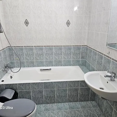 2 Bedroom 4 Bed * Aglantzia